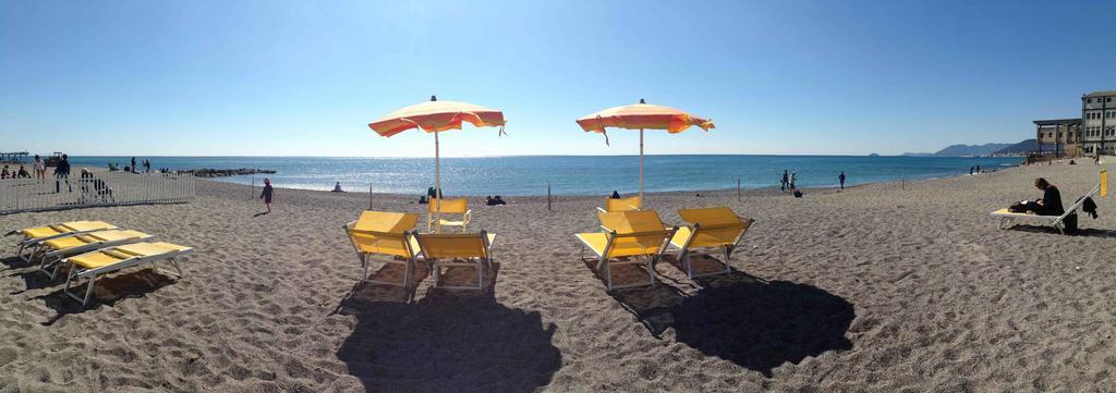 Residence Mare Verde Pietra Ligure Exterior photo